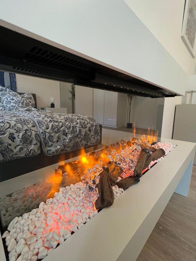 Luxurioeses Apartment,Neubau, 4 Personen, Parkplatz, Griechischer Stil Bochum Zewnętrze zdjęcie