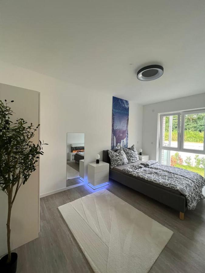 Luxurioeses Apartment,Neubau, 4 Personen, Parkplatz, Griechischer Stil Bochum Zewnętrze zdjęcie